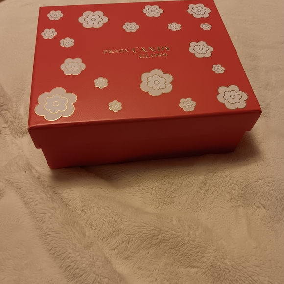 Prada Candy Gloss Red Box - Picture 2 of 4